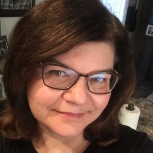 Meet your Posher, Linda